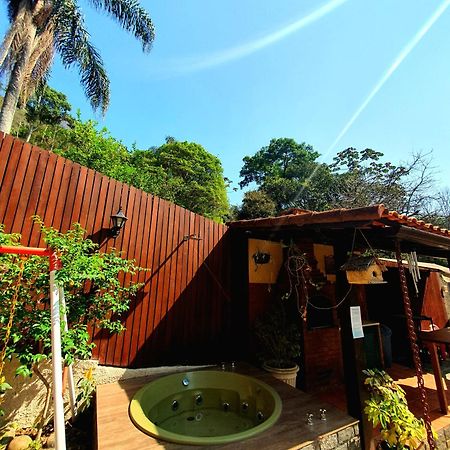 Aconchego De Itaipava - Casa De 3 Quartos, Equipada, Area Kids, Jacuzzi, Pet Friendly, Churrasqueira, Em Meio A Natureza E Proximo Ao Centro Do Bairro Petrópolis Exterior foto