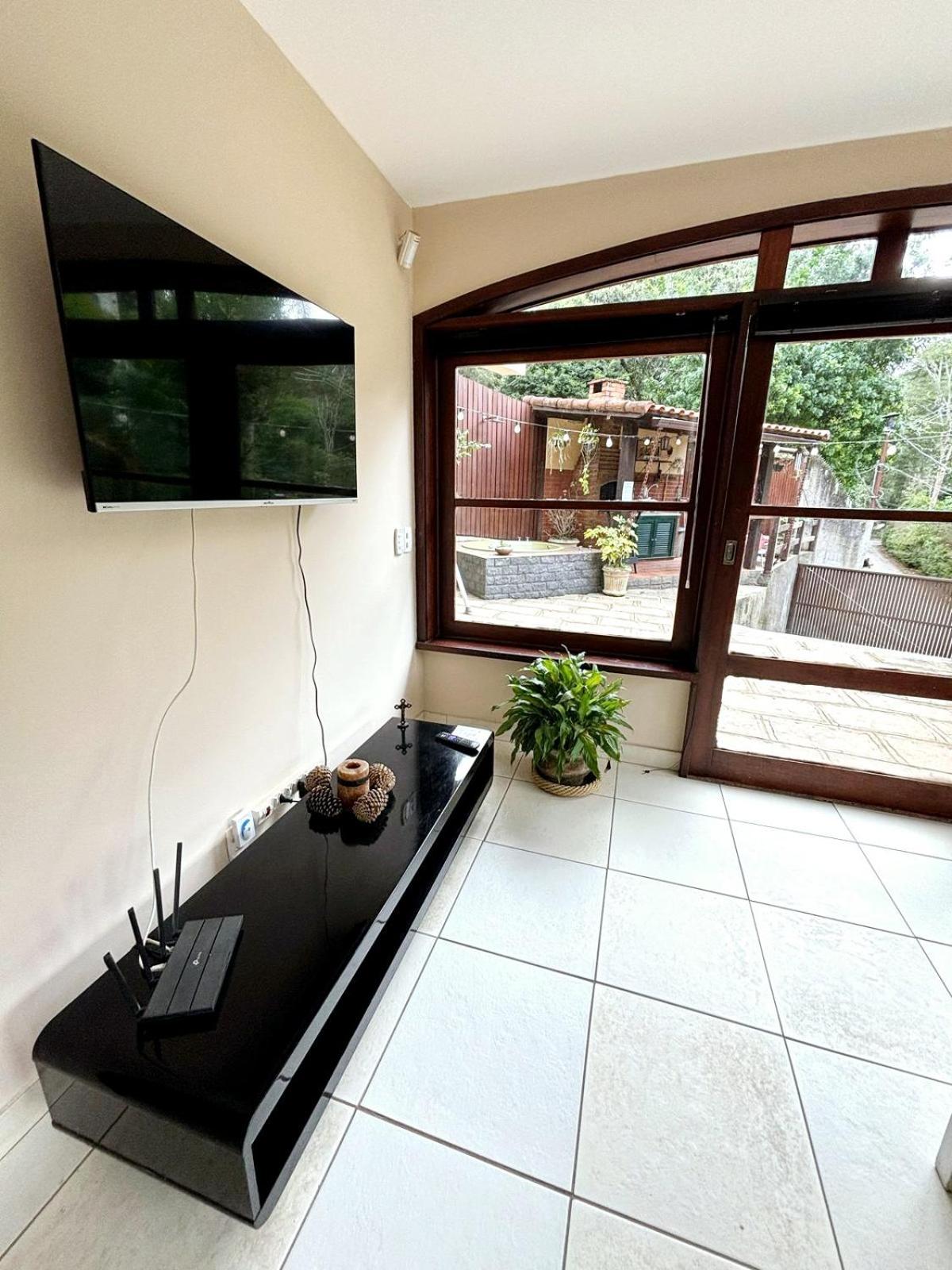 Aconchego De Itaipava - Casa De 3 Quartos, Equipada, Area Kids, Jacuzzi, Pet Friendly, Churrasqueira, Em Meio A Natureza E Proximo Ao Centro Do Bairro Petrópolis Exterior foto